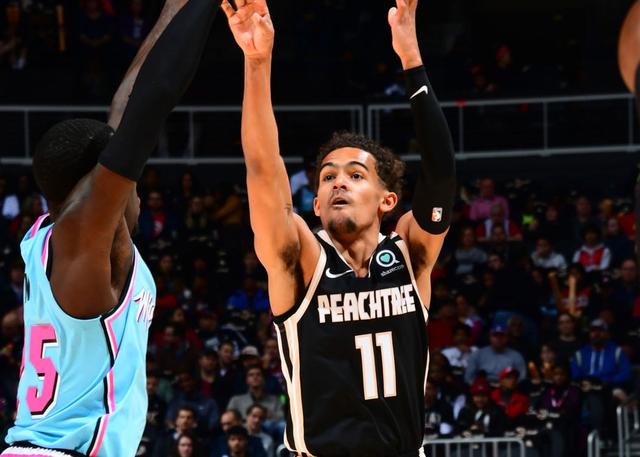 选手间的默 选手间的默